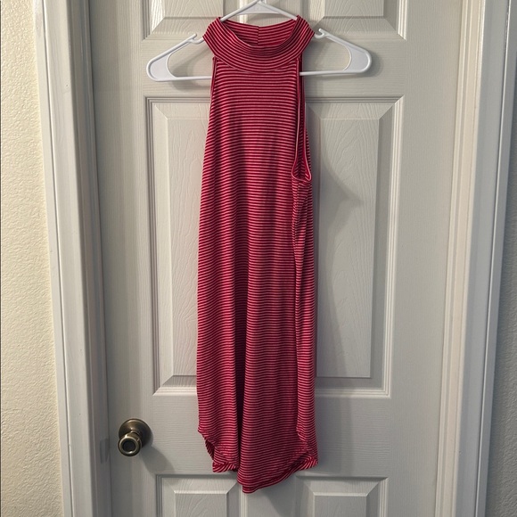 Guess Dresses & Skirts - (3) Woman’s Size Large